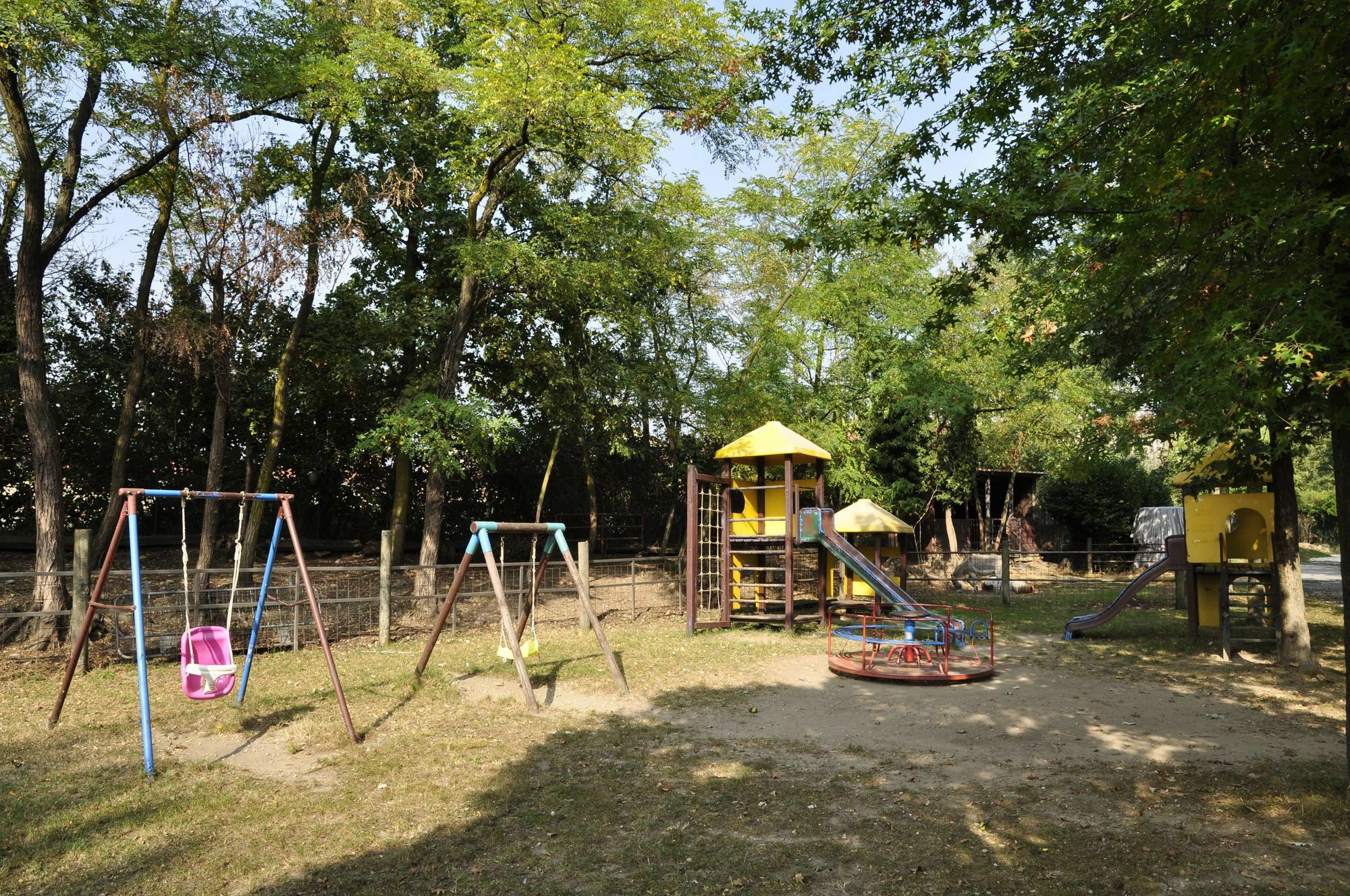 Camping Village Citta Di Milano Экстерьер фото